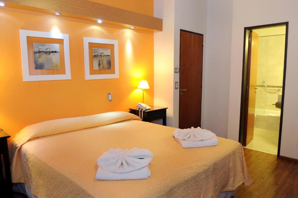 Hotel Florida Villa Carlos Paz Habitación foto